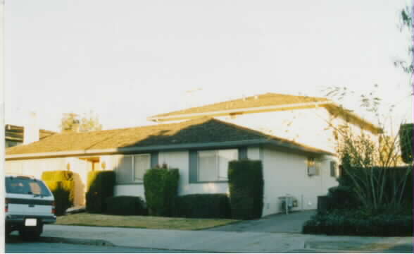 620 Nello Dr in Campbell, CA - Building Photo - Building Photo