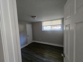 1643 Beeler St, Unit Beeler in Aurora, CO - Building Photo - Building Photo