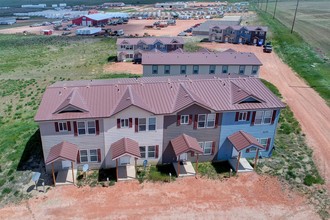 Watford City Townhomes in Watford City, ND - Building Photo - Building Photo