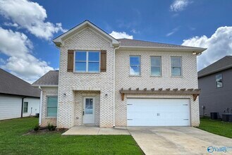 219 Cotton Bayou Dr in Meridianville, AL - Building Photo - Building Photo