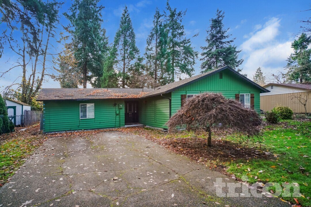 12317 NE 33rd St in Vancouver, WA - Building Photo