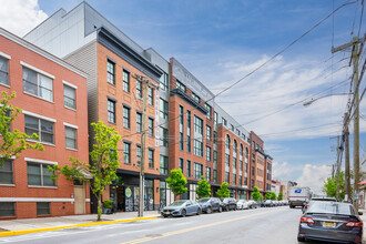 Lumber House in Jersey City, NJ - Building Photo - Building Photo