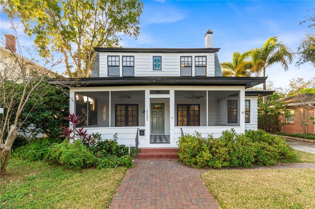 2302 12th St N in St. Petersburg, FL - Foto de edificio