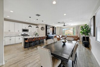 2053 W Lonesome Trl in Phoenix, AZ - Building Photo - Building Photo