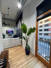 338 Grove St in Jersey City, NJ - Building Photo - Building Photo