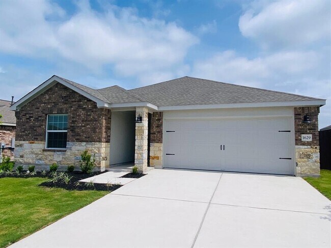 1629 Magnolia Farm Wy in Andice, TX - Building Photo - Building Photo