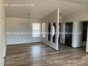 408 Longwood Dr NE in Rio Rancho, NM - Building Photo - Building Photo