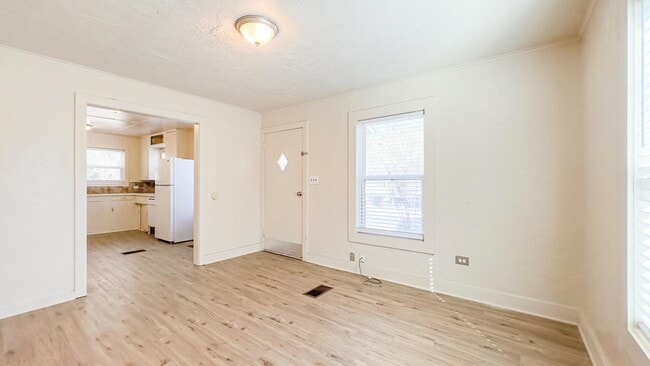 712 US-190 in Huntsville, TX - Building Photo - Building Photo