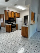 3025 Quail Springs Rd in Corpus Christi, TX - Foto de edificio - Building Photo