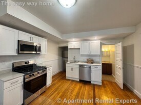 38 Linden Ave, Unit 2 in Somerville, MA - Building Photo