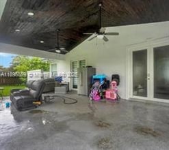 19905 SW 135th Ave in Miami, FL - Building Photo - Building Photo