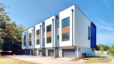 3519 Avalon Ave in Charlotte, NC - Building Photo - Building Photo