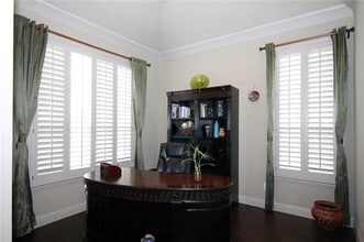 9128 Oleander Way in Irving, TX - Building Photo - Building Photo