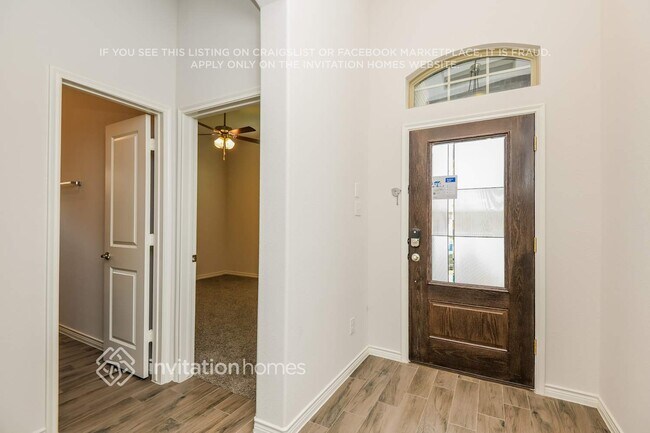 property at 3089 Maverick Dr