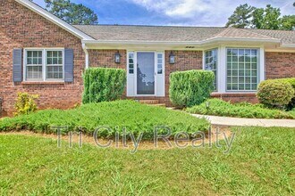 630 Hawthorne Pl in Fayetteville, GA - Building Photo - Building Photo