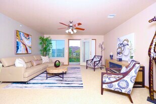 Stone Pointe Apartments in Manhattan, KS - Building Photo