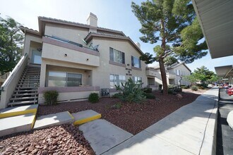 5710 E Tropicana Ave in Las Vegas, NV - Building Photo - Building Photo