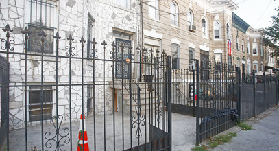 378 Montauk Ave in Brooklyn, NY - Building Photo - Building Photo