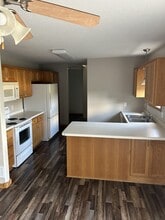 1035 Petra Ct SW in Pine Island, MN - Building Photo - Building Photo