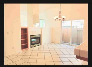 177 Waterfall Rd in Templeton, CA - Building Photo - Building Photo