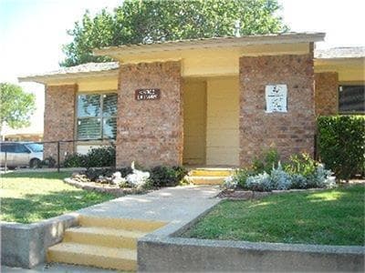 105 Northgate Cir in Burnet, TX - Building Photo - Building Photo