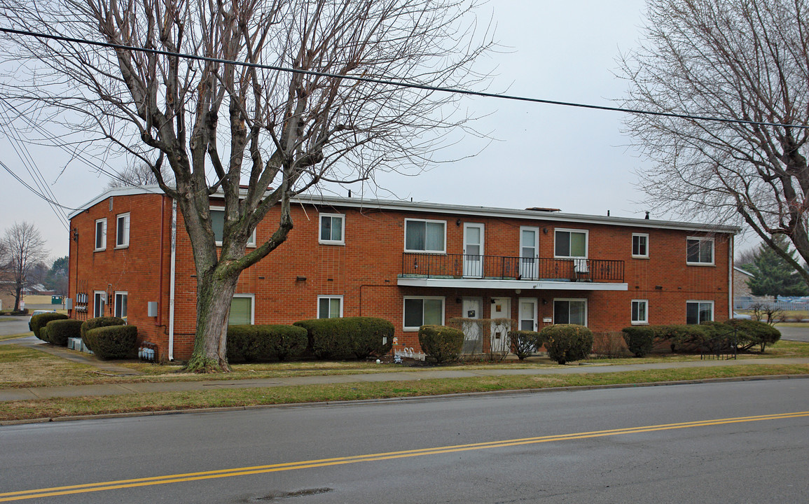 190 Wilson Dr in Xenia, OH - Building Photo