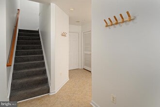 10229 Brighton Ridge Way in Columbia, MD - Building Photo - Building Photo