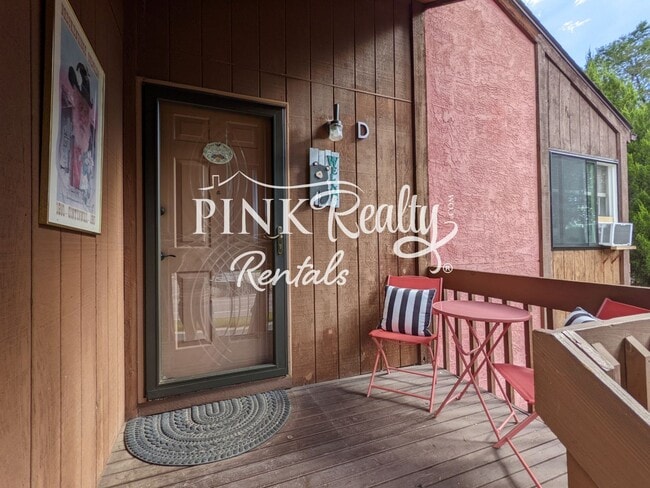 52 El Paso Blvd in Manitou Springs, CO - Building Photo - Building Photo