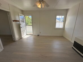 2989 E Line St in Bishop, CA - Building Photo - Building Photo