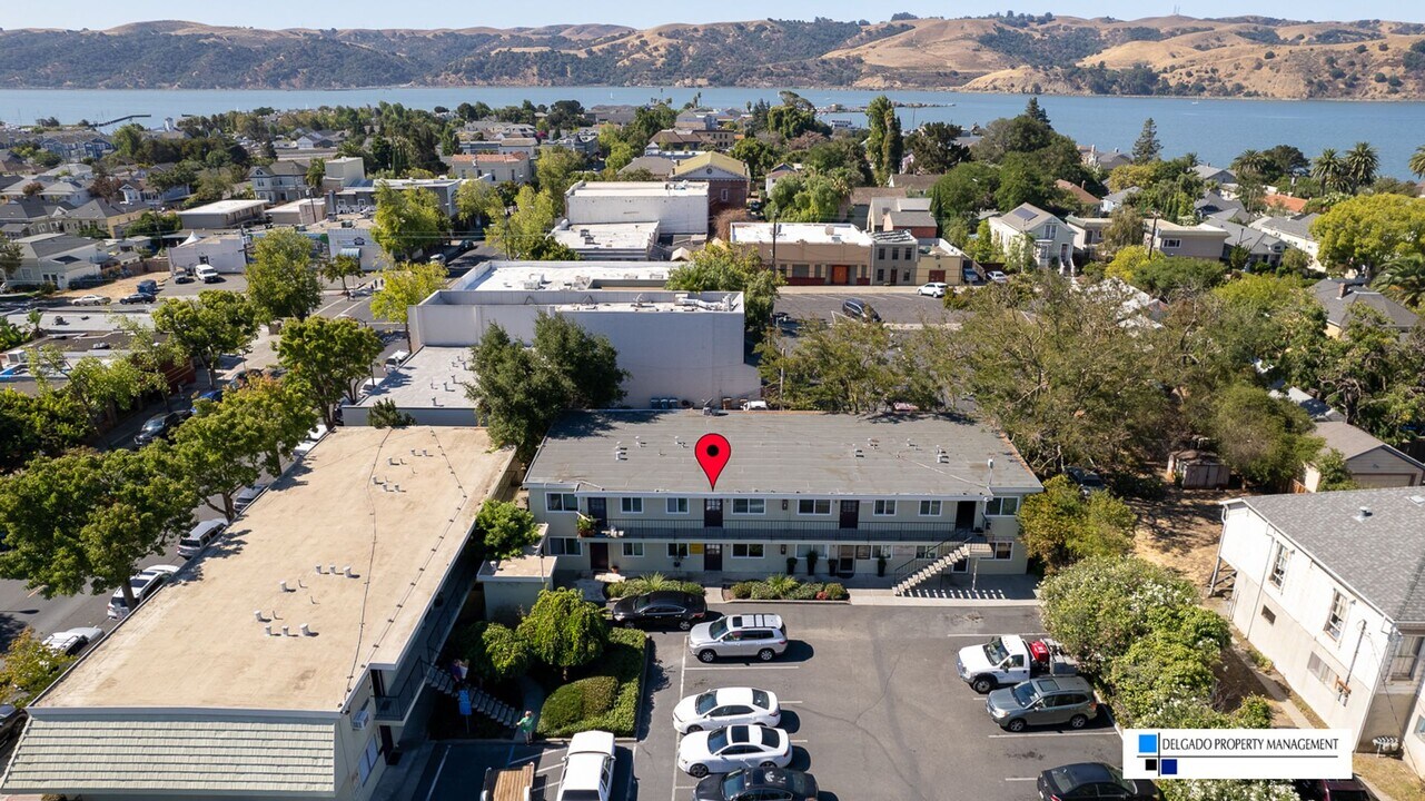 853 First St in Benicia, CA - Building Photo