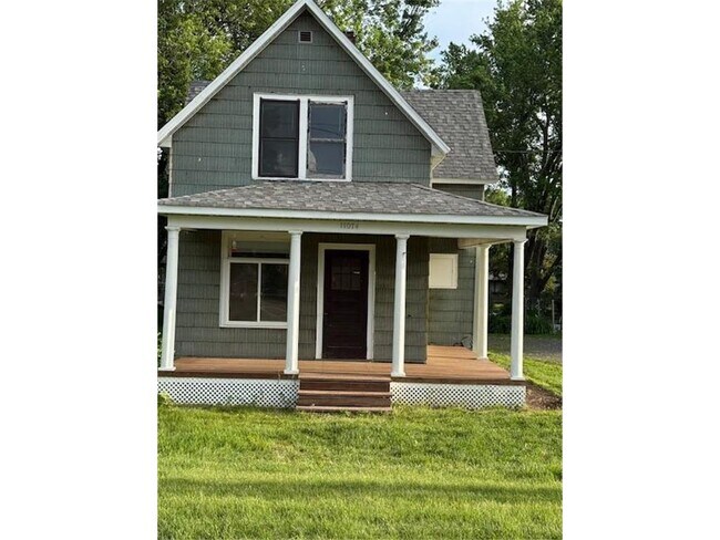 11074 Upper 33rd St N in Lake Elmo, MN - Building Photo - Building Photo