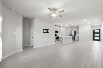 18532 Meadow Point Ln in Montgomery, TX - Building Photo - Building Photo
