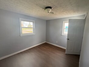 819 Leroy St in Lorain, OH - Foto de edificio - Building Photo