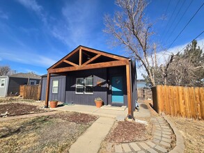 1701 W Chaffee Pl in Denver, CO - Building Photo - Building Photo