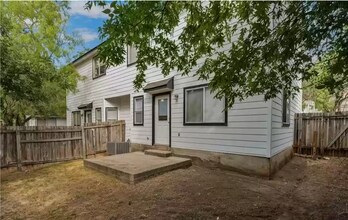 876 Sagewood Trl, Unit 878 Sagewood Trl in San Marcos, TX - Building Photo - Building Photo