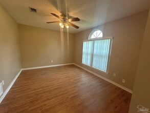 1301 Little Creek Cir in Pensacola, FL - Building Photo - Building Photo