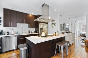 12 Dwight St in Boston, MA - Building Photo