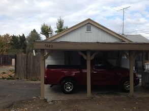 7601-7611 Twin Oaks Ave in Citrus Heights, CA - Building Photo - Building Photo