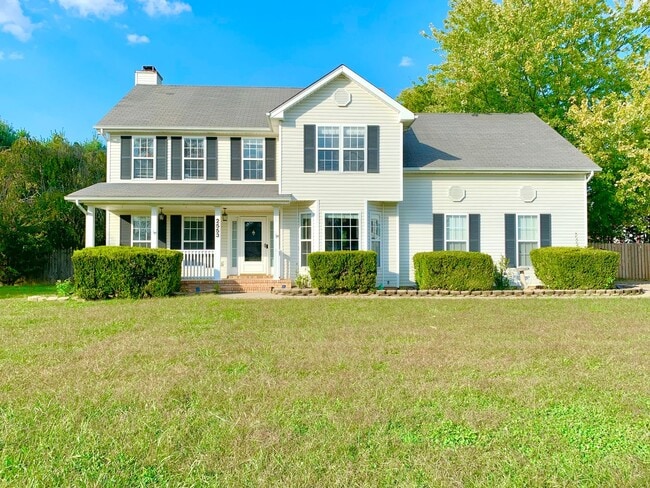 property at 2553 Emerald Ct