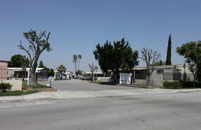 5190 Mission Blvd in Jurupa Valley, CA - Building Photo - Building Photo