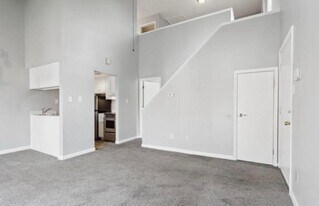 103 Hampton Club Dr in Hampton, VA - Building Photo