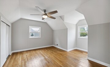 13516 Grenoble Dr in Rockville, MD - Building Photo - Building Photo