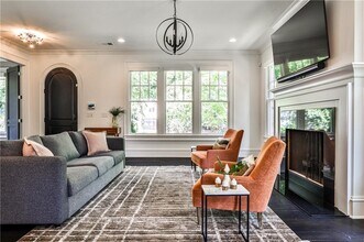 467 Burlington Rd NE in Atlanta, GA - Building Photo - Building Photo
