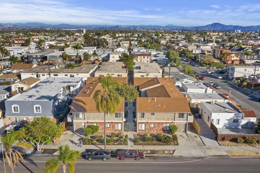 4605-4611 32nd St in San Diego, CA - Building Photo