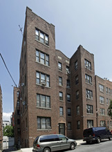 14 Coyle Pl in Yonkers, NY - Foto de edificio - Building Photo