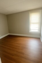 269 W Main St, Unit 1 in Amsterdam, NY - Building Photo - Building Photo