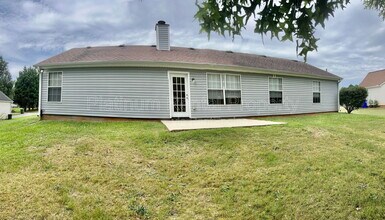 1022 Windsor Dr in Monroe, GA - Building Photo - Building Photo