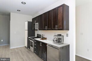 4907 Hamilton Ave in Baltimore, MD - Building Photo