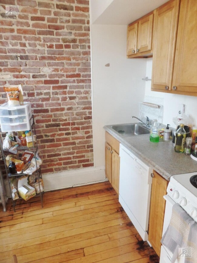 1216 Commonwealth Ave, Unit 7 in Boston, MA - Building Photo - Building Photo