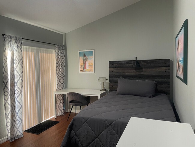 property at 3115 Marshall Dr